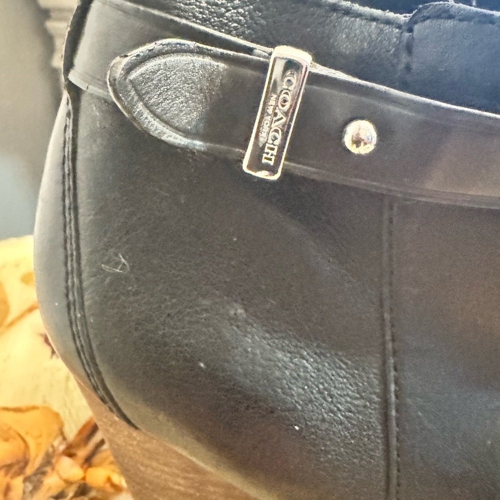COACH Elegant Black Leather Ankle Boots - Picture 8 of 8